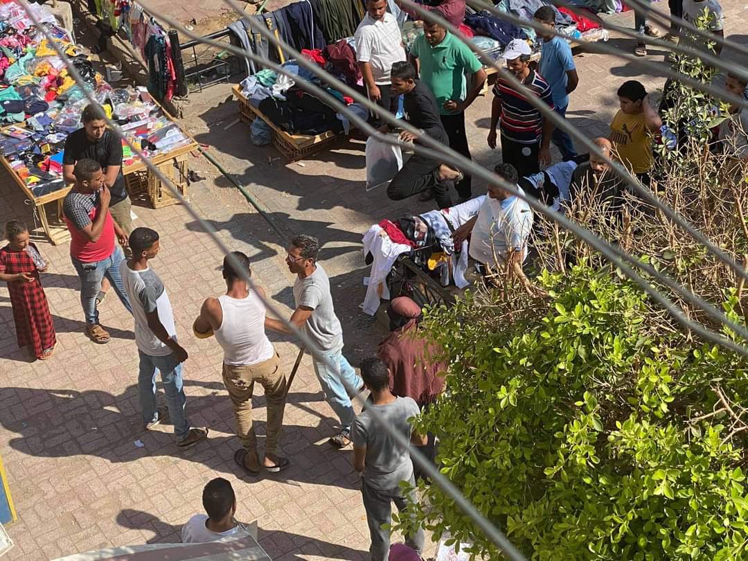 بلطجة وترويع للمواطنين.. سوق مدينة ناصر بـ سوهاج خارج نطاق الخدمة والأهالي يستغيثون (صور) 2