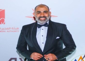 محسن منصور يكشف لـ «أوان مصر» عن تفاصيل حالته الصحية بعد سقوط قطعة ديكور عليه 1