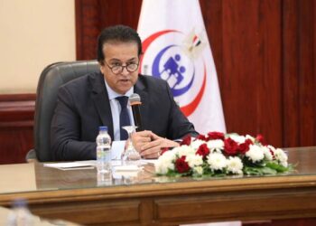 عبدالغفار: المنظومة الصحية في مصر أظهرت قوة الدولة في التصدي لجائحة كورونا 4