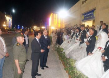 المنطقة الجنوبية العسكرية تنظم حفل زفاف جماعي لعدد من الأسر الأكثر إحتياجاً بالمحافظات التابعة لها 2