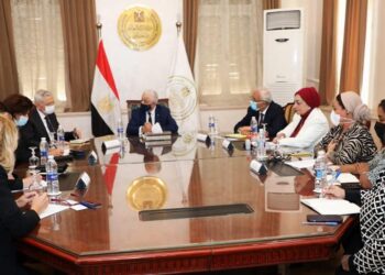 مصر وفرنسا تناقشان مجالات التعاون الثنائي في "التعليم" 1