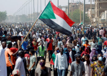 السيسي يوضح موقف مصر من الأزمة السياسية في السودان