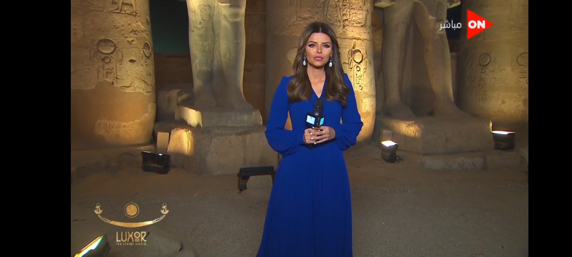 افتتاح الكباش| إيمان الحصري تتألق بـ فستان أزرق ناري بعد أزمتها الصحية (صور) 1
