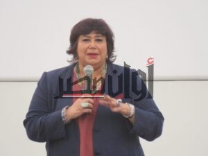 وزيرة الثقافة تكرم أبطال «الإختيار 2» في ثاني أيام مهرجان القاهرة 1