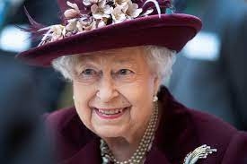 كل بجع بريطانيا ملكها ولا تقود سيارة.. تعرف على أساطير الملكة إليزابيث الثانية 4