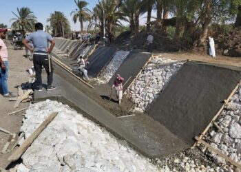 تنفيذا لتعليمات السيسي.. الحكومة تواصل إزالة التعديات على حرم نهر النيل 1