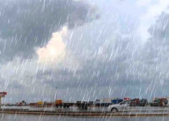هبوب رياح وسقوط أمطار.. الأرصاد تكشف حالة الطقس اليوم الأربعاء 3