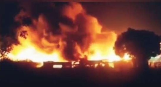 التحقيق في إصابة 11 شخصًا في حريق مصنع غزل بكفر الشيخ 1