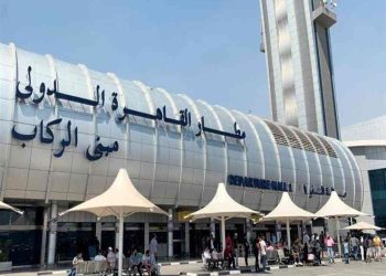 «لتنشيط السياحة».. يستقبل مطار القاهرة 406 رحلة غدًا 2
