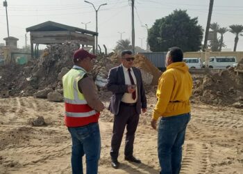 رئيس مدينة بني سويف يتابع أعمال تطوير حديقة الشلال 1