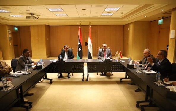 وزير القوي العاملة: تسفير أي عامل مصري إلي ليبيا لن يتم إلا من خلال منظومة الربط بين الوزارتين 1