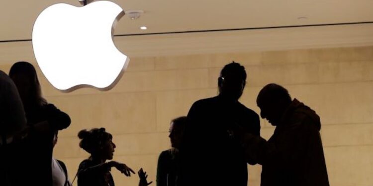 قرار عاجل من محكمة الاستئناف الأمريكية بشأن شركة Apple
