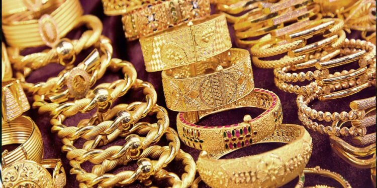 أسعار الذهب تواصل الاستقرار.. وعيار 21 يسجل 801 جنيه للجرام