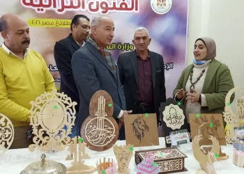 محافظ كفر الشيخ يتابع إفتتاح معرض الفنون التراثية للمبدعين 2