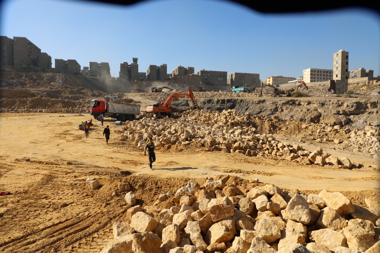 محافظ القاهرة يتابع مشروع شمال الحرفيين