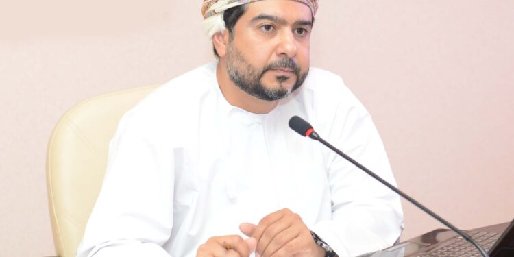 قيس بن محمد اليوسف وزير التجارة والصناعة
