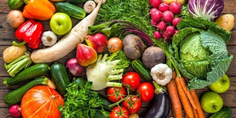 أسعار الخضروات والفاكهة اليوم الأربعاء في الأسواق
