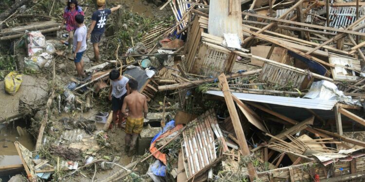 الأمم المتحدة تسعى لجمع 6.5 ملايين دولار لضحايا إعصار الفيليبين 1