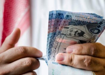 سعر الريال السعودي مقابل الجنيه اليوم الاثنين 2-10-2023