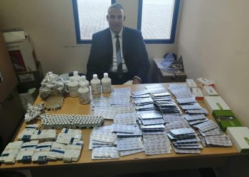 ضبط محاولة تهريب كمية من الأدوية البشرية في مطار مرسى علم 9