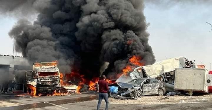عاجل| مصرع وإصابة 9 أفراد بحادث الطريق الأوسطي 1