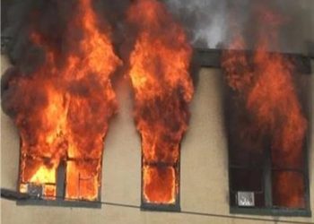 السيطرة على حريق شقة سكنية بدمياط 4