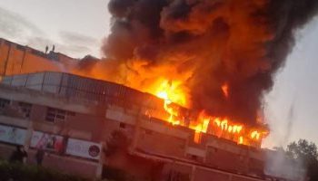 بعد إصابة 5 أشخاص.. السيطرة على حريق 3 منازل في أسيوط 9