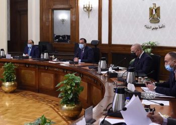 رئيس الوزراء يتابع إجراءات تنفيذ استراتيجية لـ إدارة مياه الأمطار بـ الإسكندرية 1
