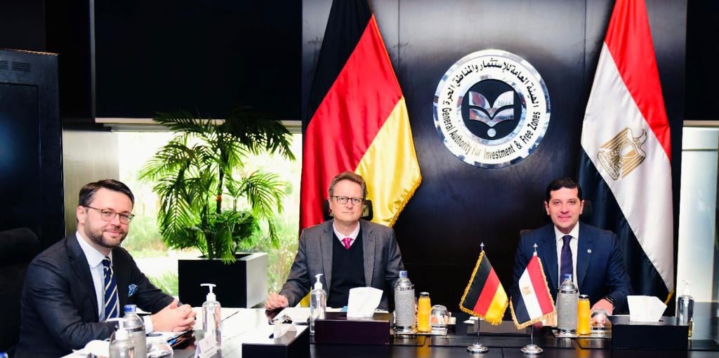 هيئة الاستثمار لـ سفير ألمانيا: مصر استطاعت توفير مناخ جاذب للاستثمارات الأجنبية 1