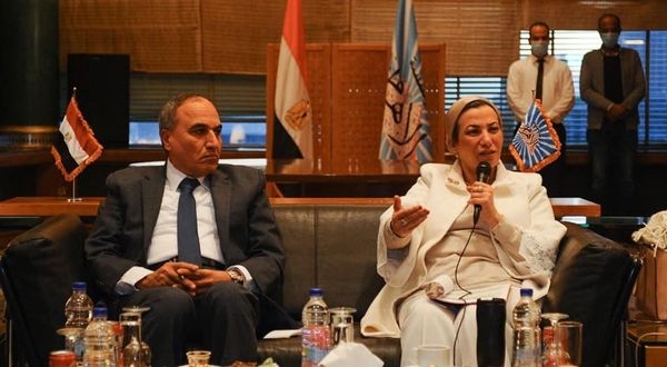 وزيرة البيئة: وضع الملف البيئى على رأس أجندة القيادة السياسية للدولة المصرية