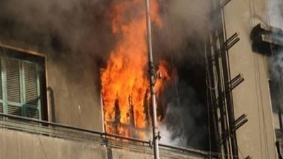 انتداب المعمل الجنائي لكشف أسباب حريق شقة بالنزهة 1