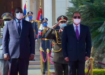 عاجل| وصول الرئيس السنغالي قصر الإتحادية والسيسي في اسقباله 2
