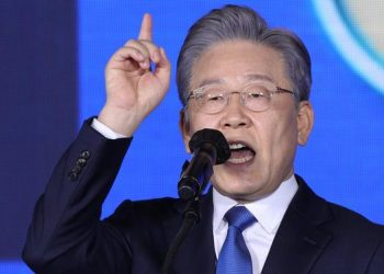 علاج تساقط الشعر.. برنامج مرشح للرئاسة في كوريا لجنوبية 1