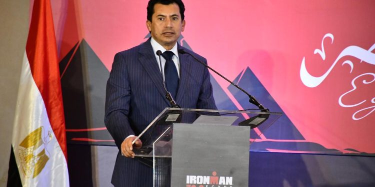 وزير الرياضة يشهد المؤتمر الصحفي للإعلان عن تفاصيل النسخة الثانية من أيرون مان الدولية Iron Man 70.3 1
