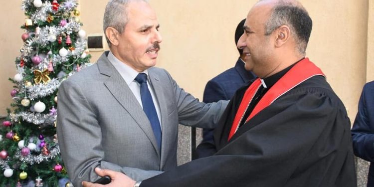 «رئيس جامعة قناة السويس»: الوحدة الوطنية جزء لا يتجزأ من الهوية المصرية