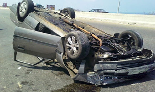 مصرع وإصابة 5 مصريين في حادث سير بالكويت 1