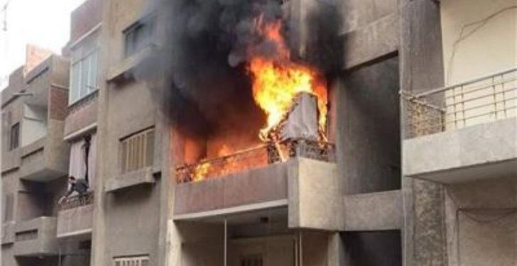 بسبب خلافات الجيرة.. طالب يشعل النار بشقة جارته بـ أوسيم 1
