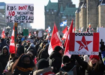 «أول مرة في التاريخ».. إعلان قانون الطوارئ في كندا لاحتواء الحركة الاحتجاجية