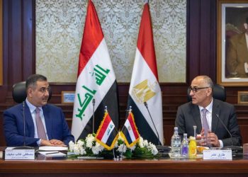 محافظ البنك المركزي المصري نظيره العراقي
