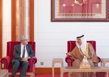 رئيس النواب لـ"ملك البحرين": مصر ترفض كل محاولات التدخل في الشئون الداخلية البحرينية 1
