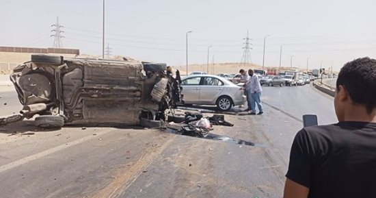مصرع وإصابة 3 أشخاص في حادث سير وسط سيناء 1