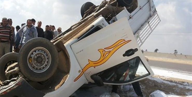 إصابة 11 شخص إثر حادث انقلاب سيارة بالمنيا 1