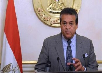 وزير التعليم العالي:64 جهة بحثية مصرية نشرت أبحاثًا دولية في مجالات مُتعلقة بفيروس كورونا