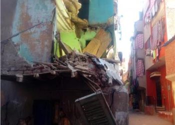 مصرع طفلة وشقيقتها بالإسكندرية في انهيار شرفة عقار 4