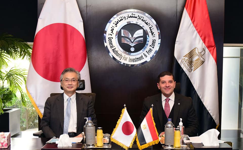 رئيس هيئة الاستثمار يبحث مع سفير اليابان سُبل جذب الاستثمارات إلى السوق المصري
