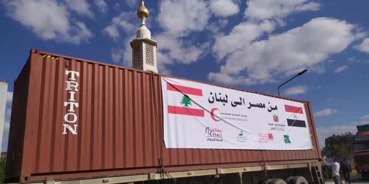 وزيرة التضامن توجه الهلال الأحمر المصري بإرسال مساعدات إغاثية إلي دولة لبنان