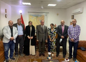 السفارة المصرية في جوبا تستقبل قافلة طبية مصرية.