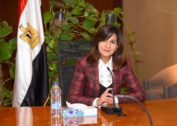 نبيلة مكرم: حريصون على توثيق أواصر التعاون بين رواد الأعمال المصريين بالخارج