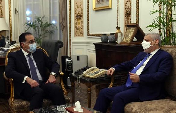 رئيس الوزراء يبحث مع شركة "أميا" مشروعات تعتزم إقامتها بمصر بمجالات تحلية المياه 1