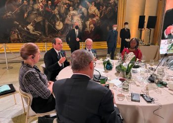 الرئيس السيسي يشارك في حفل العشاء لرؤساء الدول بالقمة الأفريقية الأوروبية 2